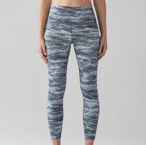 Lululemon Wunder Under Hi-Rise 7/8 Tight in Aerial Drift Multi Black